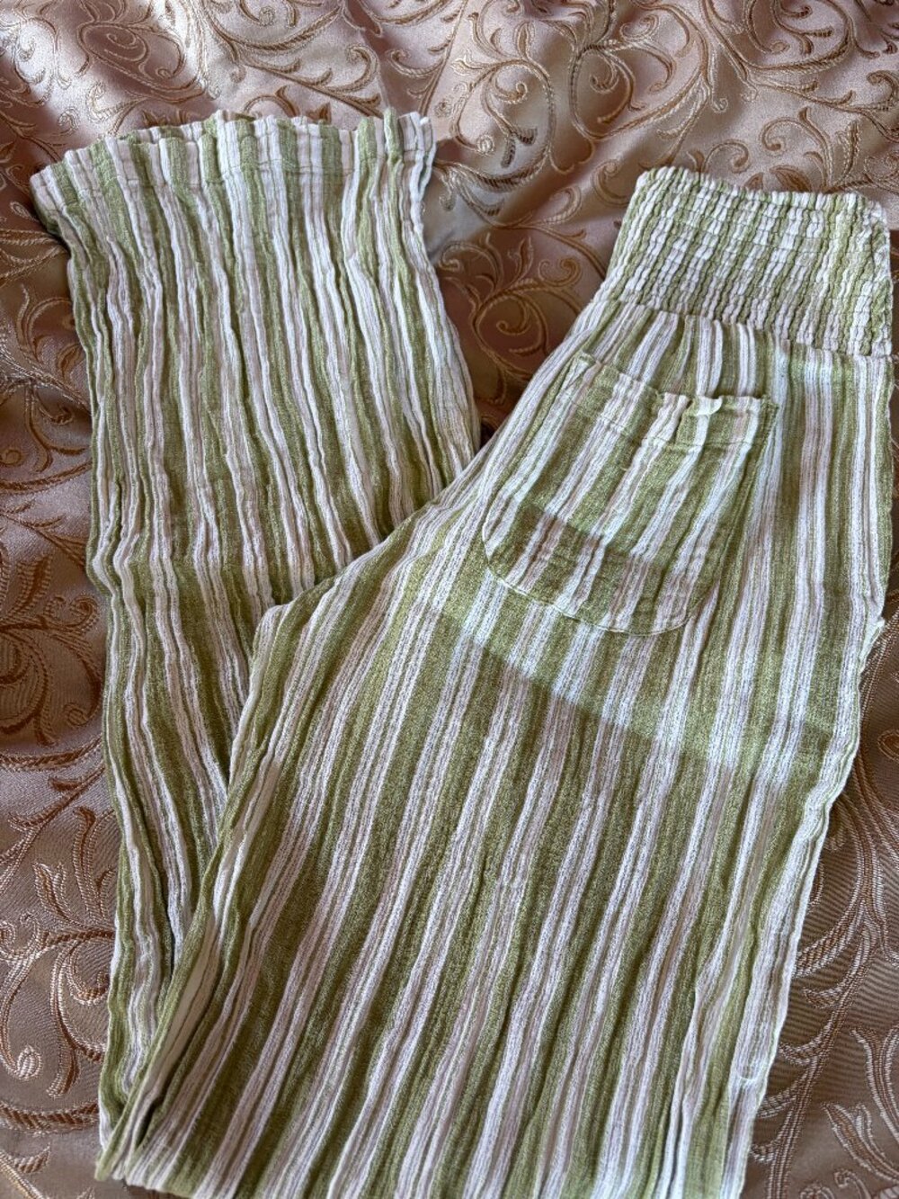 Billabong Pants, Size small